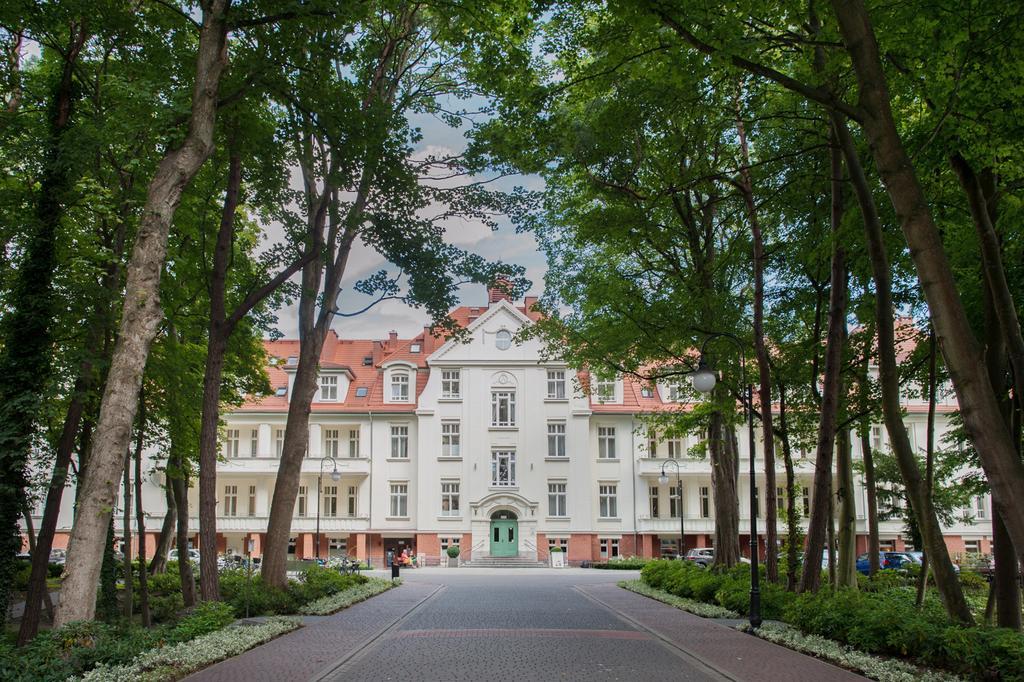 Hotel Cesarskie Ogrody Swinoujscie Exterior photo
